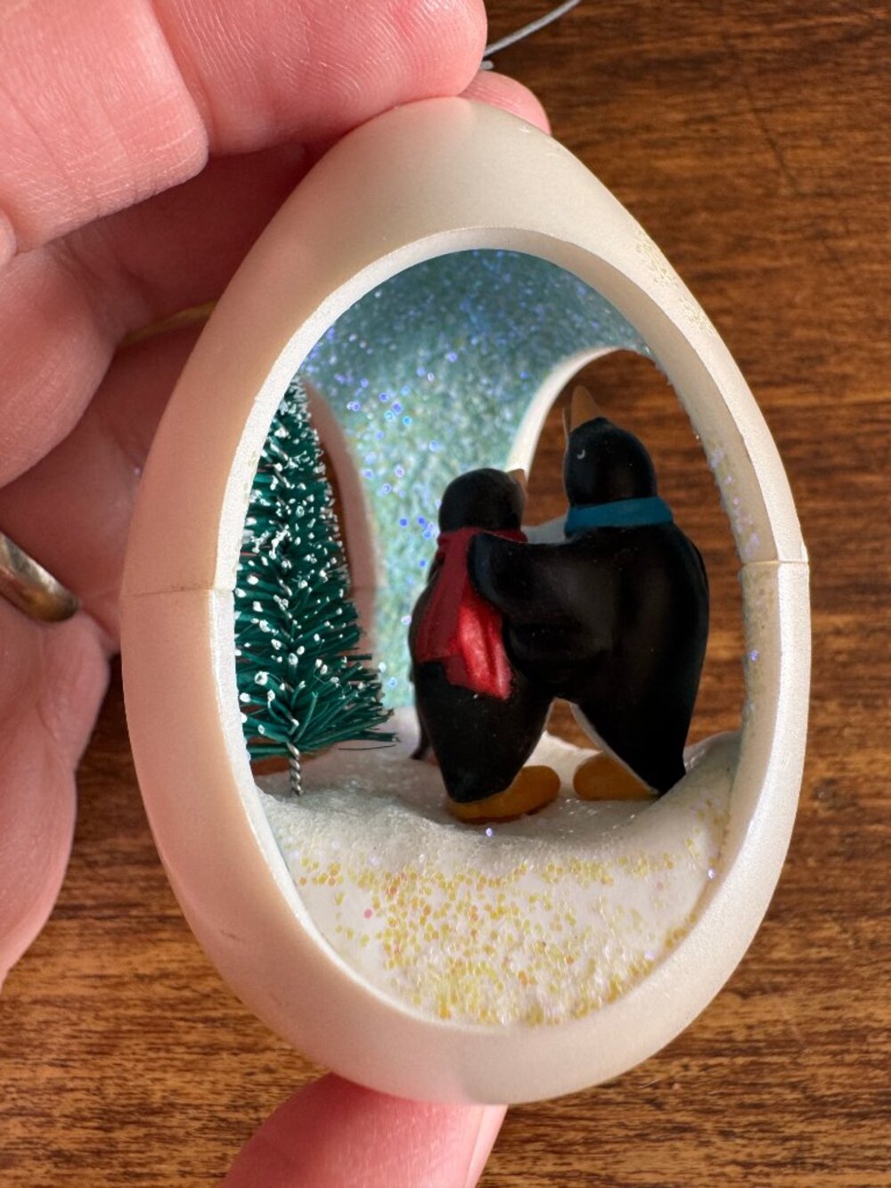 Four Penguin Ornament by Hallmark Collector's Series 1989, 1990, 1991 or 1992 - Picture 13 of 16